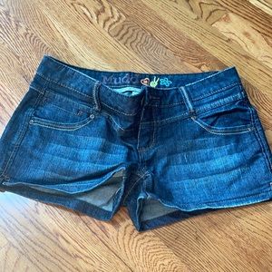 MUDD brand Jean shorts size 9